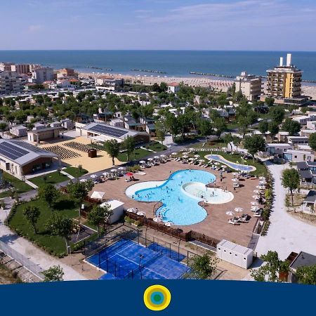 Club Del Sole Rimini Family Resort Экстерьер фото